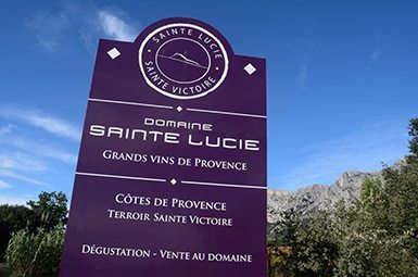 Domaine-Sainte-Lucie---Panneau