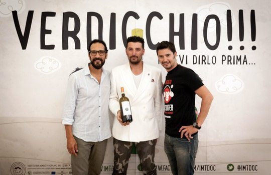 2012-VERDICCHIO-CLASSICO-SUPERIORE-Andrea-Felici-Lea and Sandeman-Post