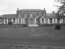 Château Beaumont Les Pierrières