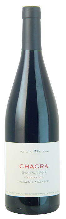 2010 CHACRA '32' PINOT NOIR Bodega Chacra, Lea & Sandeman