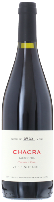 2016 CHACRA '32' PINOT NOIR Bodega Chacra, Lea & Sandeman